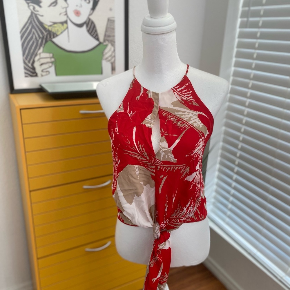 Tyche Red Sleeveless Tie Front Tank Top